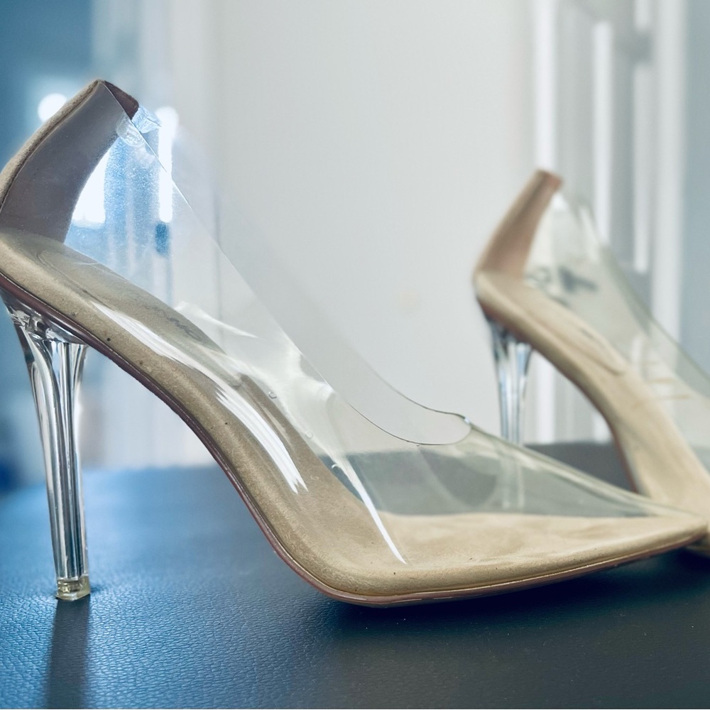 Fasionnova in the clear pump Size 7